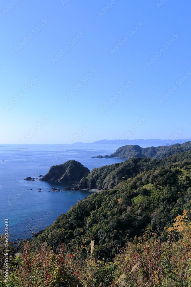 横浪黒潮ラインからの眺め　リアス式海岸　冬　（高知県）