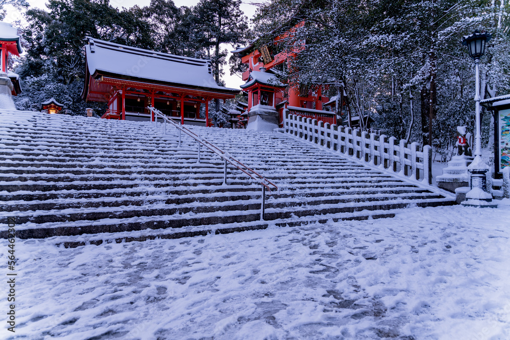 Naklejka premium 古都雪景色