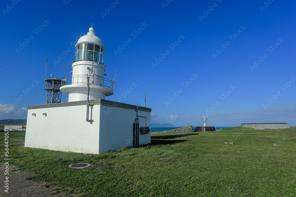 襟裳岬灯台と風の館