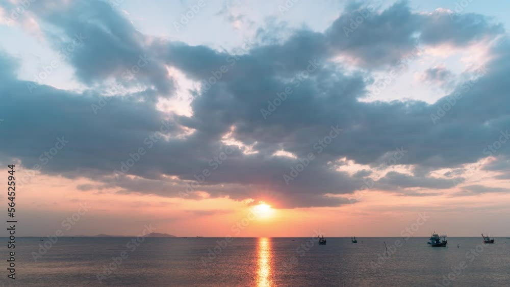 4k dramatic sky with clouds,Time lapse sunset sky cloud Red purple cloudscape time lapse background Dark red purple sunset sky cloud timelapse background day night Dramatic sunset sky.
4k dramatic sky with clouds,Time lapse sunset sky cloud Red purple cloudscape time lapse background Dark red purple sunset sky cloud timelapse background day night Dramatic sunset sky.