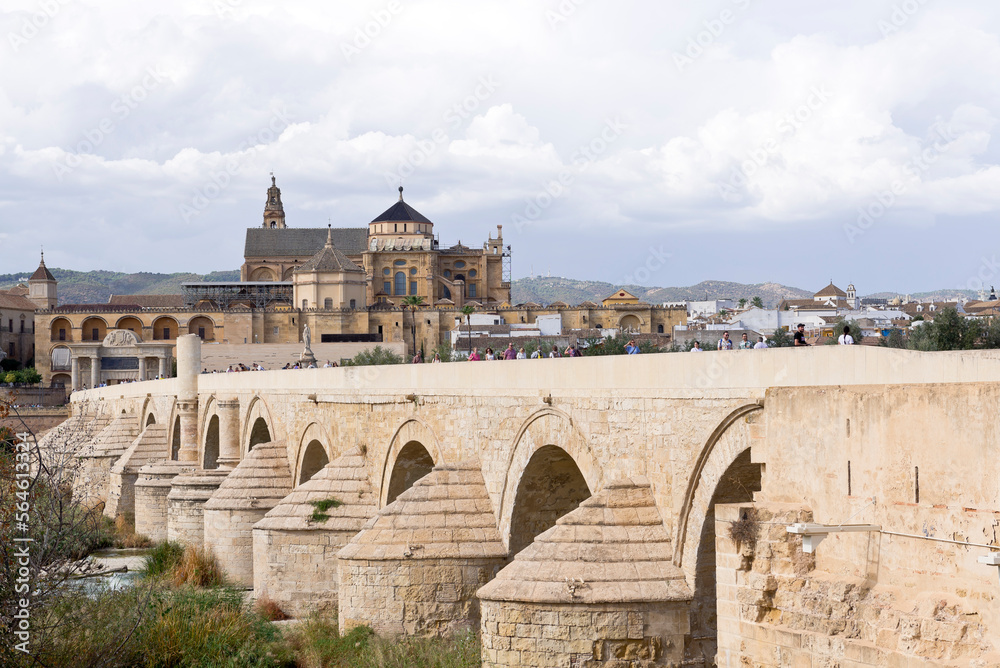 Puente Romano, Roman Bridge, Mezquita de Córdoba, Andalusia, Spain