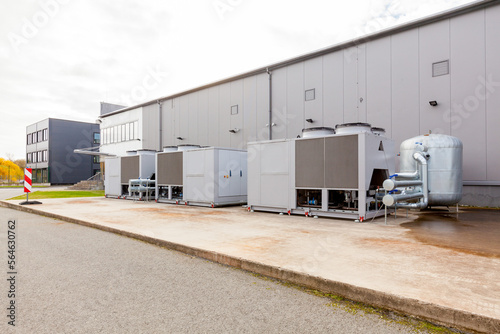 Tier III carrier neutral data center. Server rooms.	