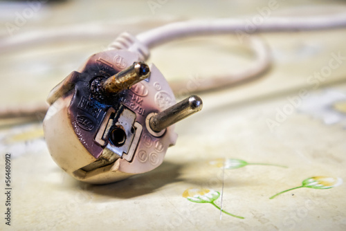 Brandgefahr elektrische Anlage photo