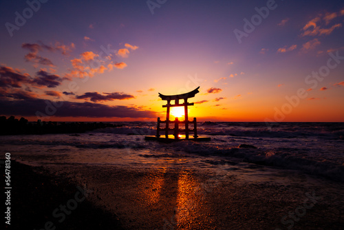 Sunset at Shosanbetsu Konpira Shrine © 多田 智
