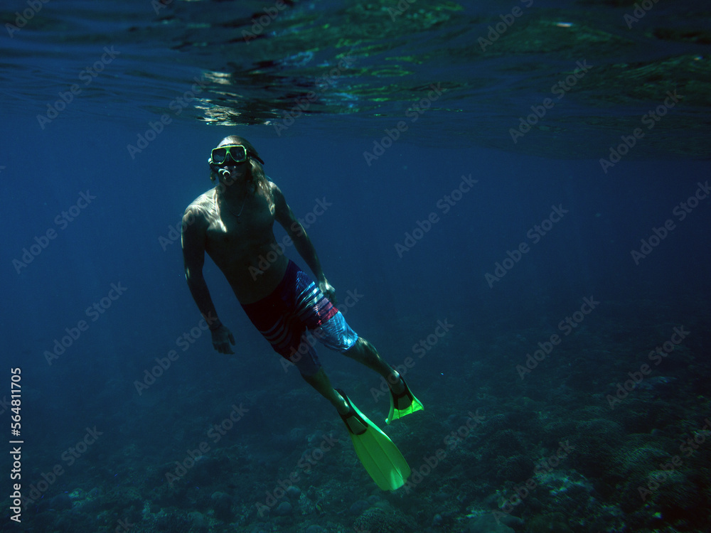 shooting underwater shooting underwater