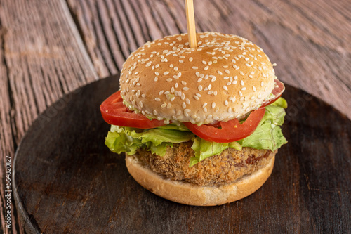 Hamburger - Snack with chicken burger, lettuce, tomato, mozzarella cheese