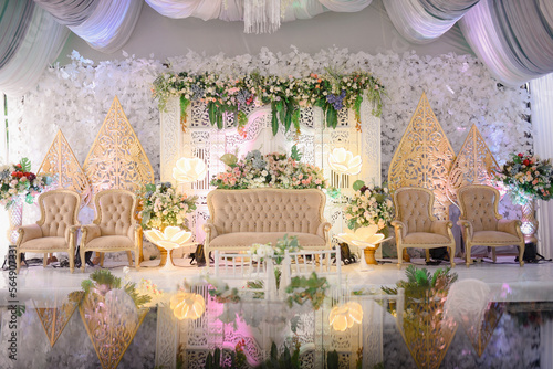 Wedding decorations with traditional themes that look beautiful and luxurious