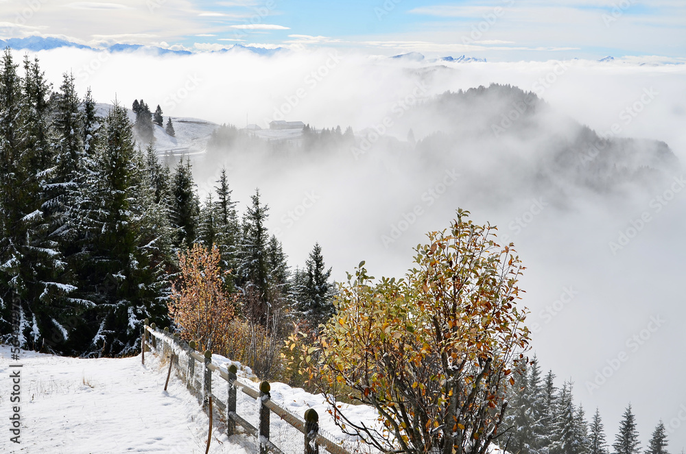 Φωτογραφία Paysage de montagne à proximité d'Aix les Bains, France, Savoie, massif des Baug