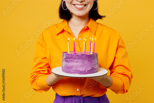 Canvas Print Cropped happy fun smiling young woman wearing casual clothes cap hat celebrating
