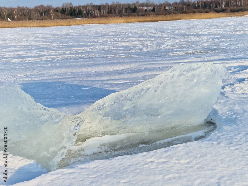 Obraz premium Зимнее озеро