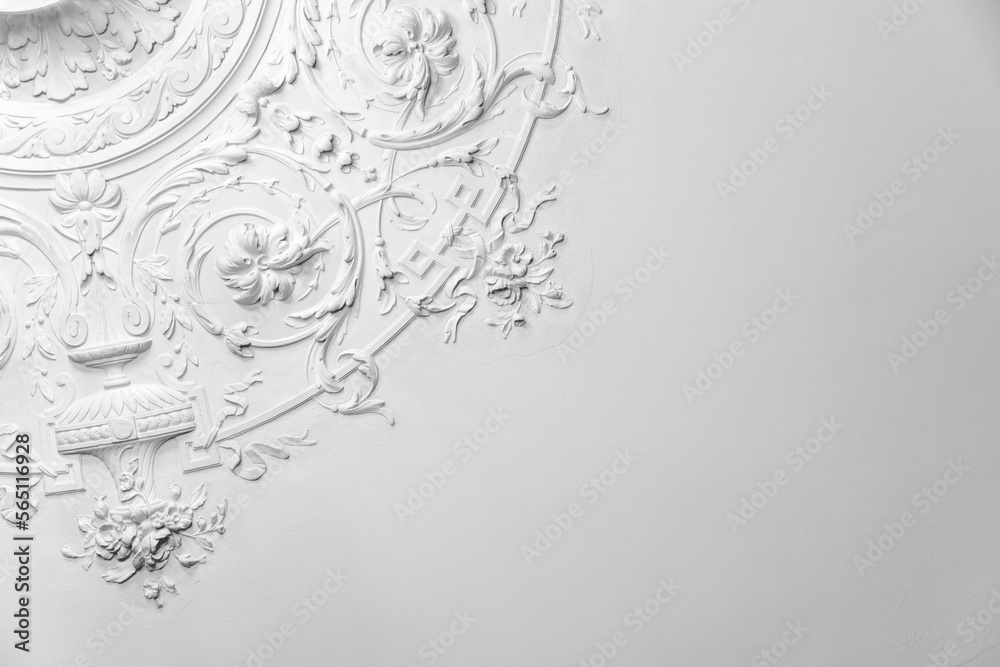 White gypsum bas-relief ceiling design elements in rococo style - obrazy, fototapety, plakaty 