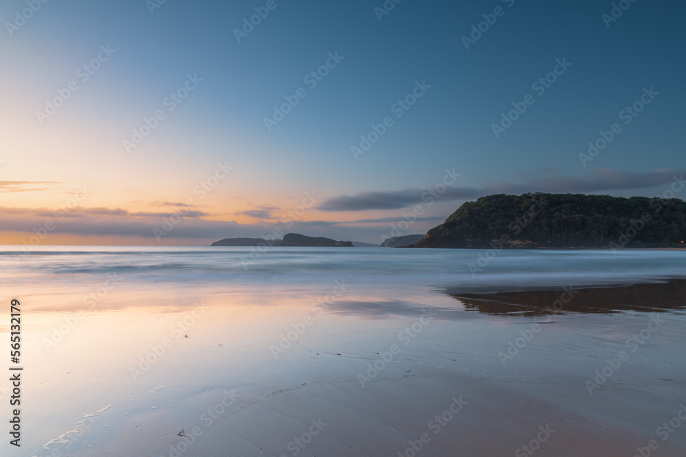 Fototapeta premium After the storm - Sunrise at the seaside