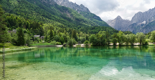 Jasna-See in Slowenien mit Blick auf den Vriscpass © RS.Foto