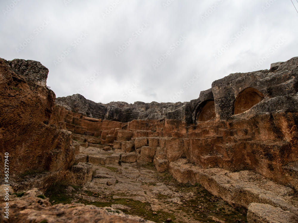 Fototapeta premium The ancient city of Perre is one of the five major cities of theKingdom of Commagene, known as Me'arath, Gaza, Pörön in ancient sources, Pirin and Perin in Mesopotamia, Adıyaman, Turkey