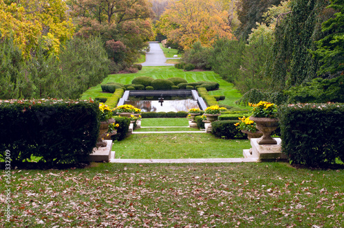 formal garden terraces and pool in wheaton illinois