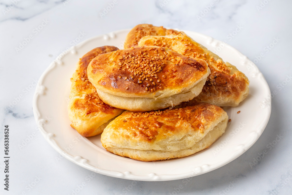 Turkish cuisine; Handmade Cheese spinach Pastry (Turkish name; peynirli - ispanakli pogaca) Turkish cuisine; Handmade Cheese spinach Pastry (Turkish name; peynirli - ispanakli pogaca)