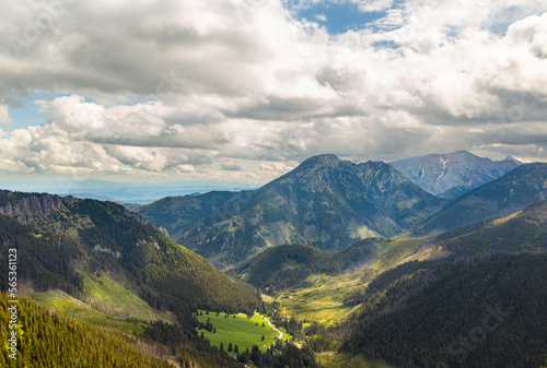 Panorama gór. © Majkol