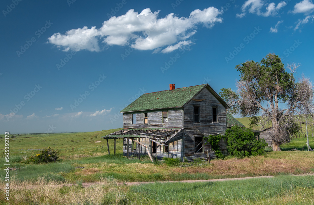 Abandoned Home on the South Dakota Prairie Abandoned Home on the South Dakota Prairie