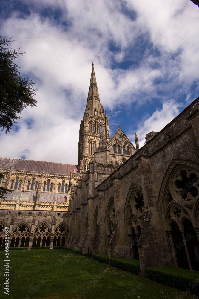 Salisbury cathedral exterior