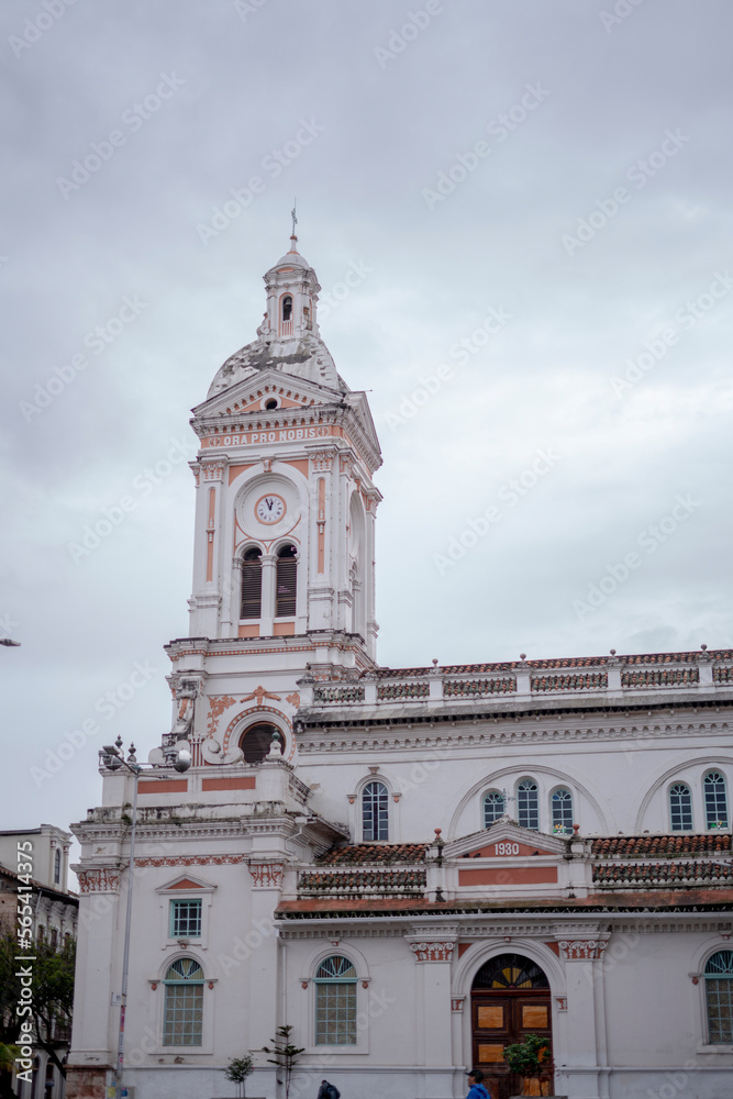 historical churches and buildings of the city of Cuenca Ecuador and places of interest