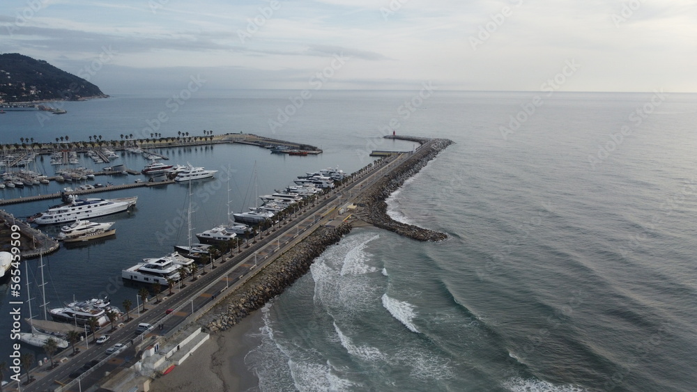 Naklejka premium DCIM\100MEDIA\DJI_0037.JPG