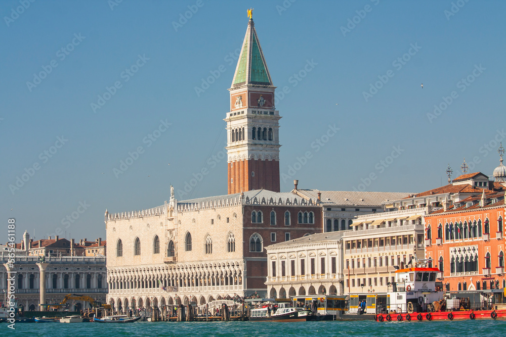 Fototapeta premium VENICE, ITALY - FEBRAURY 14, 2020: Doge's palace and St. Marco tower from water.