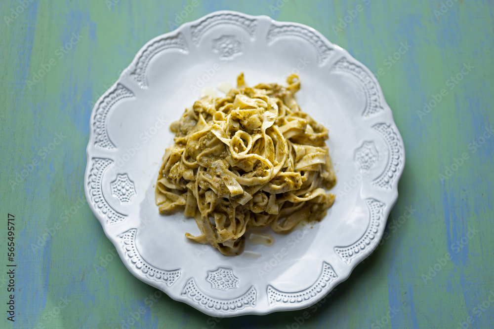 rustic italian basil pesto pasta