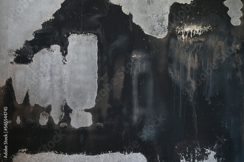 Foto black dirty wall was burn from fire, construction industry