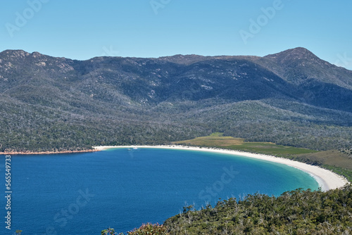 An average photo of wineglass bay