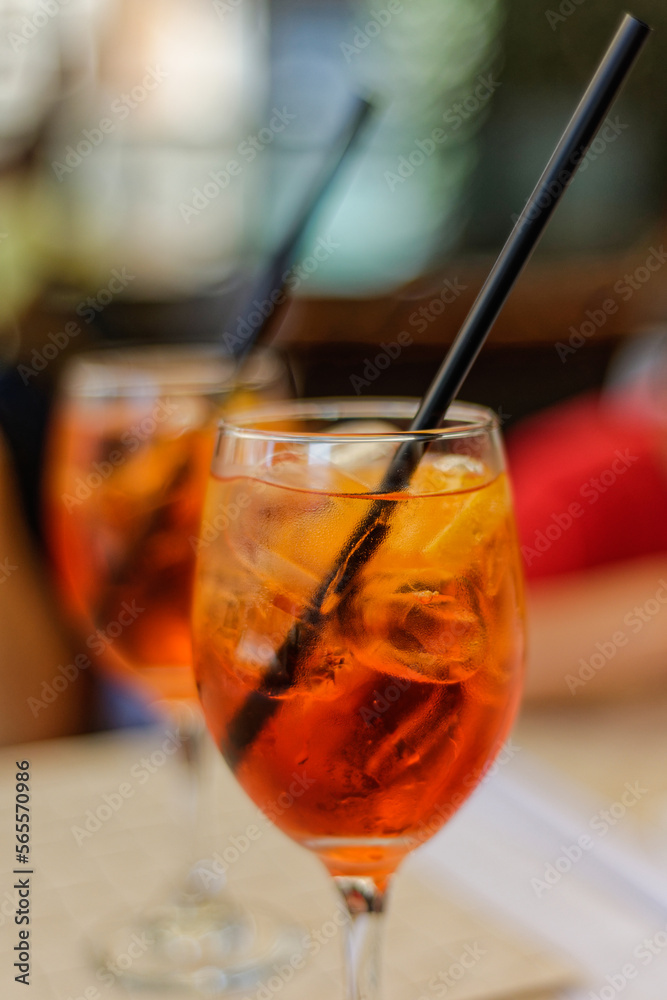 Verres de spritz pour l'apéritif Verres de spritz pour l'apéritif