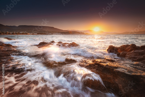 Fototapeta Naklejka Na Ścianę i Meble -  Kreta, zachód słońca, morze