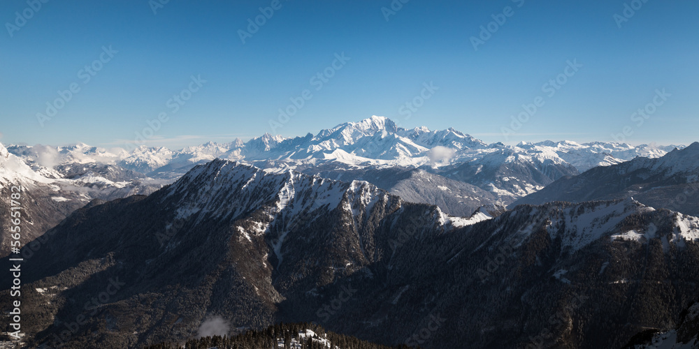 Panoramic view of the Mont-Blanc in winter