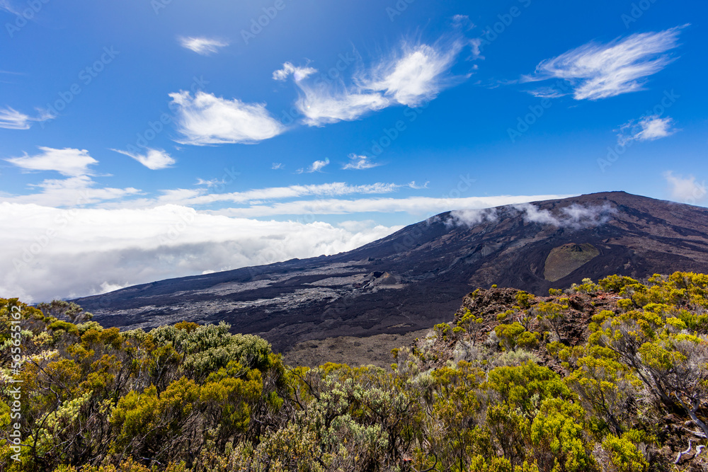 Naklejka premium Reunion Island - Piton de la Fournaise volcano