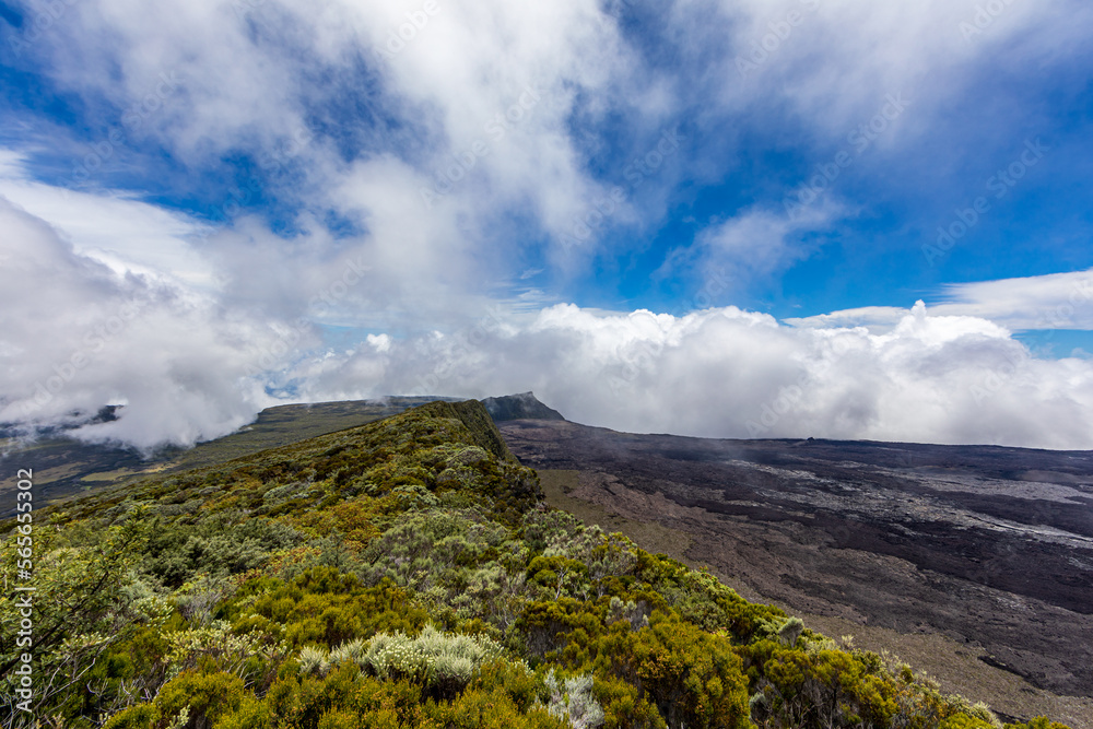 Reunion Island - Piton de la Fournaise volcano : L'enclos Fouque (enclosure)