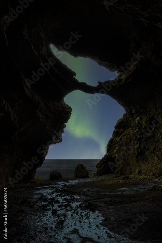 Fototapeta Gígjagjá also known as Yoda cave in Hjoerleifshoefdi, south Iceland with norther