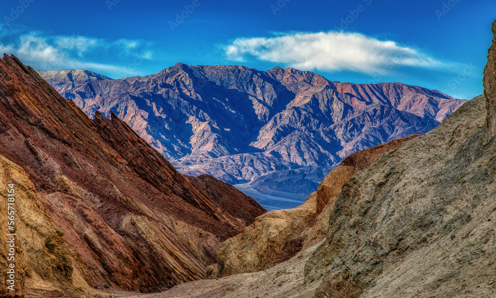 Mosaic Canyon Trail in Death Valley_01