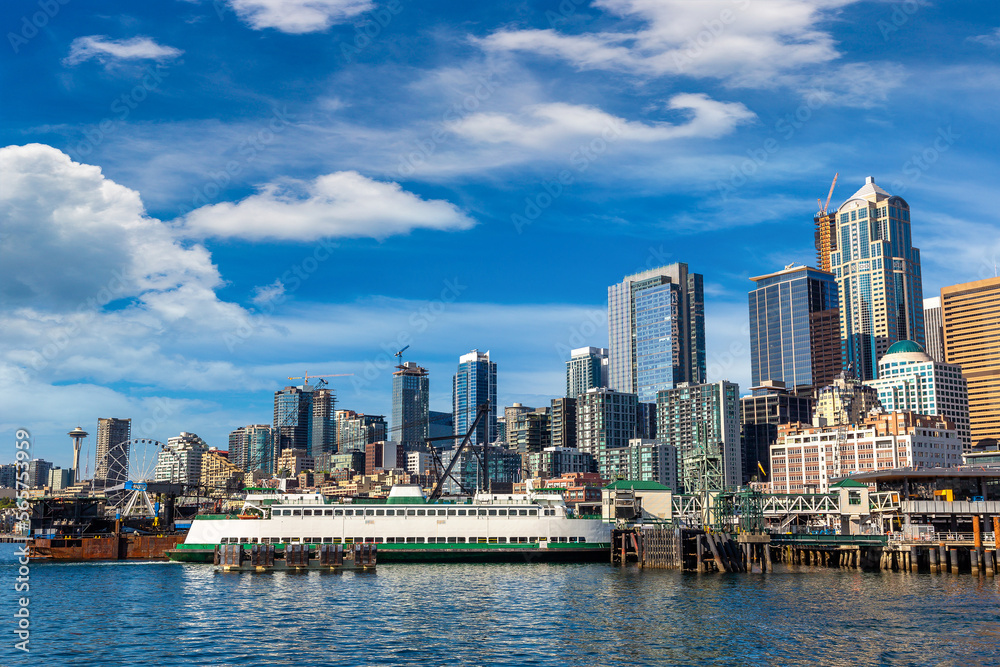 Obraz premium Seattle cityscape at Elliott Bay