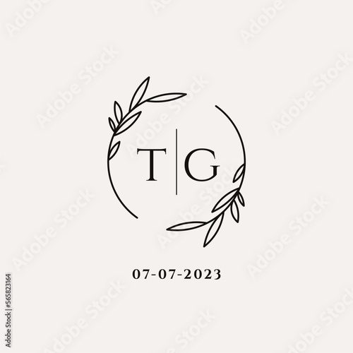 Letter TG wedding monogram logo design with simple natural circle leaf frame