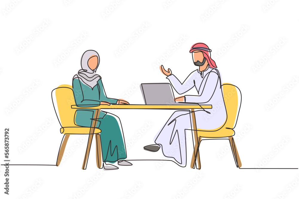 Continuous one line drawing Arabian man journalist interviewing girl at desk. Live stream, tv show. Journalist talking to guest. Broadcaster news at studio. Single line draw design vector illustration