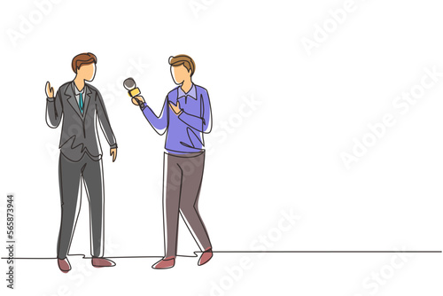 Continuous one line drawing male journalist with microphone making interview with businessman. Professional journalist in conversation, asking for opinion. Single line draw design vector illustration