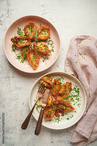 Spinach and Ricotta Pasta Shells photo