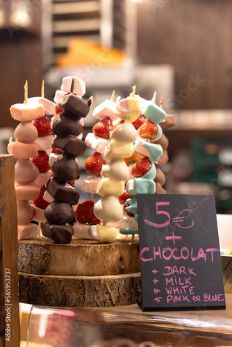 Obraz na plátne Chocolate candies in centrum of Ghent