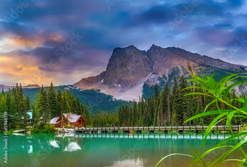 Moraine Lake, Banff National Park, Alberta, Canada