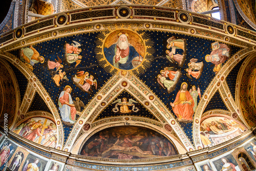 Milano monastero di San Maurizio photo