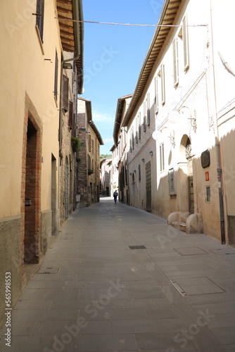 Old narrow alley in Spello, Umbria Italy © ClaraNila