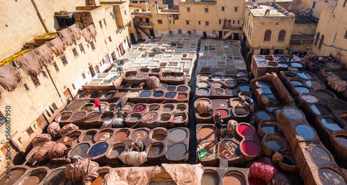 Foto Chouara Tanneries in the morning Fes, Morocco