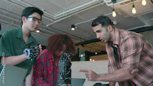 The advancement of technology has helped to alleviate human burdens. hand-controlled robot It is another type of work that assists in reducing the limits of people conducting their own work.