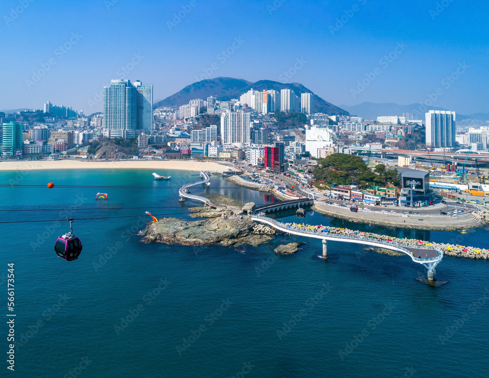Obraz premium 부산시의 송도해상케이블카