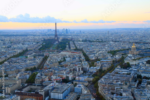 Parisien architecture and Eiffel tower at evening, Paris, France © Aide