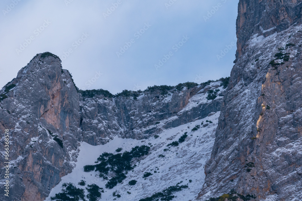Fototapeta premium Alpine Majesty: Snow-Kissed Austrian Peaks (Ehrwald, Austria)
